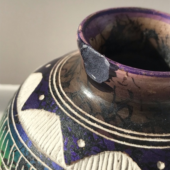 Navajo Hilda Whitegoat small pottery piece - Picture 5 of 6